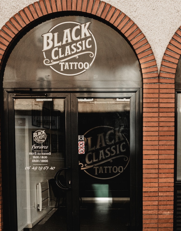 Black Classic Tattoo salon tatouage Albi